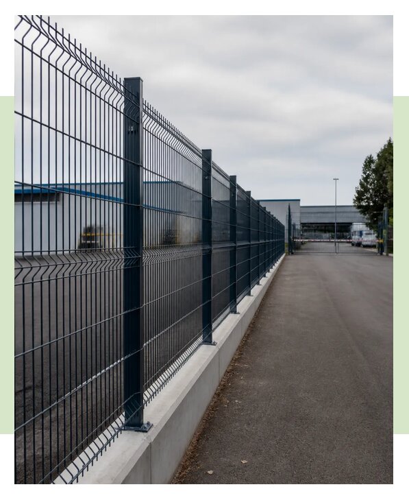 Ограждение производственной территории Пугачёве от 6604 р. | ЗаборЭксеперт-Пгч